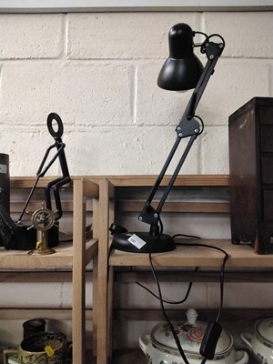 Lot 557 - An anglepoise style desk lamp