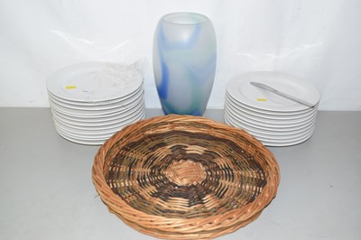 Lot 600 - Quantity of white dinner plates together with...