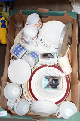 Lot 615 - Box containing a quantity of various clearance...