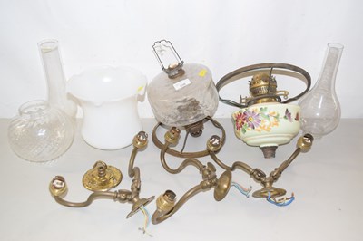 Lot 635 - Various oil lamp parts etc