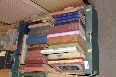 Lot 789 - Box of various vintage books including some...