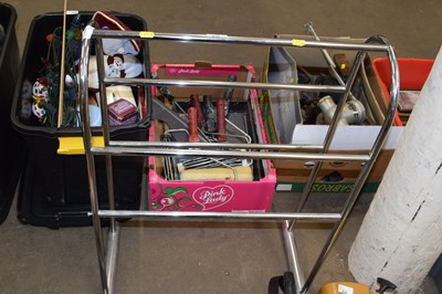 Lot 838 - Chrome finish towel rail