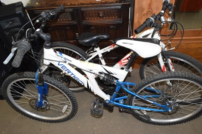 Lot 853 - Vertigo child's bike