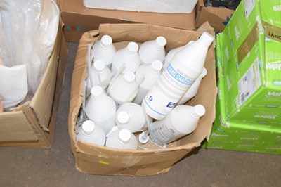 Lot 870 - Box containing a quantity of hand sanitiser...
