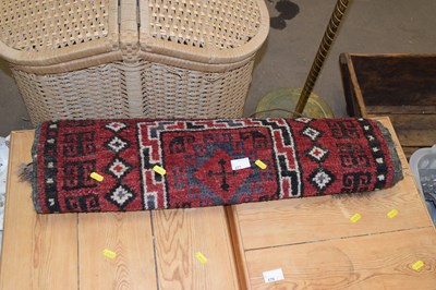 Lot 877 - Small geometric pattern rug