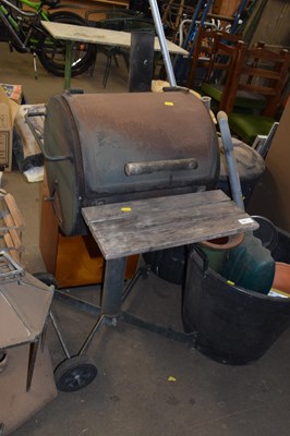 Lot 888 - Barbecue smoker