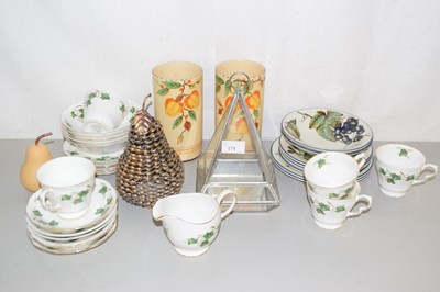 Lot 171 - Mixed Lot:  Colclough Ivy Leaf pattern tea...