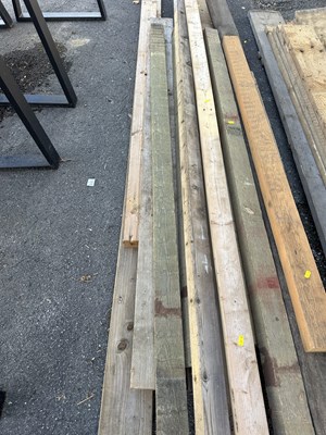 Lot 279 - Assorted wood