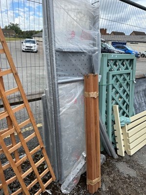 Lot 120b - Metal framed seat
