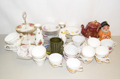 Lot 7 - Mixed Lot: Various tea wares to include a...