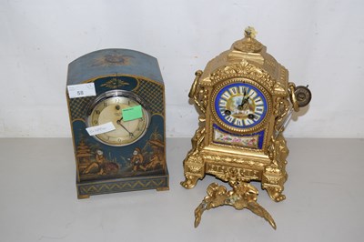 Lot 58 - A 20th Century Smiths mantel clock in an...