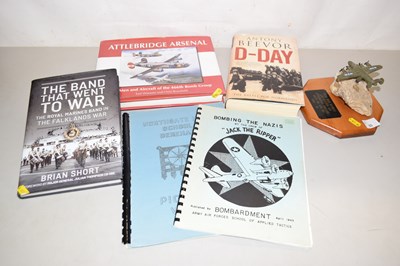 Lot 60 - A group of items relating to World War II and...