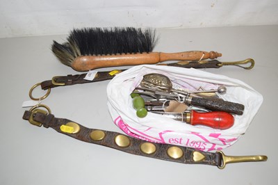 Lot 107 - Mixed Lot: Leather horse straps, assorted...