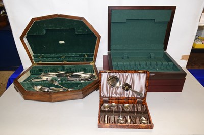 Lot 133 - An Art Deco cutlery canteen containing a mixed...