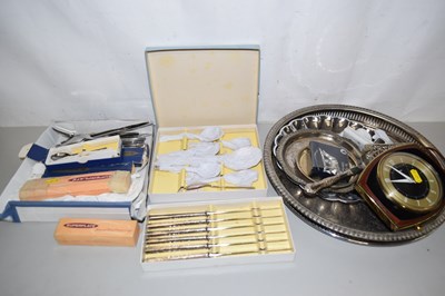 Lot 135 - Mixed Lot: Various cased cutlery, silver...