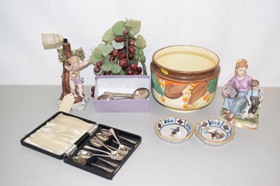 Lot 155 - Mixed Lot: Polished stone model of grape vines,...