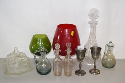 Lot 187 - Mixed Lot: Brandy balloon vases, decanter,...