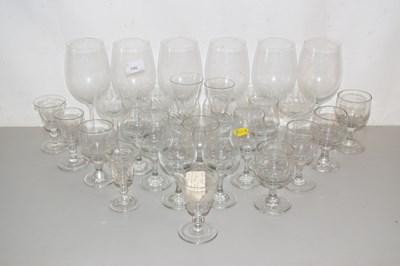 Lot 196 - Mixed Lot: Various clear drinking glasses