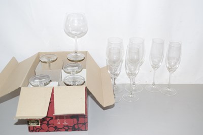 Lot 198 - Quantity of clear wine glasses