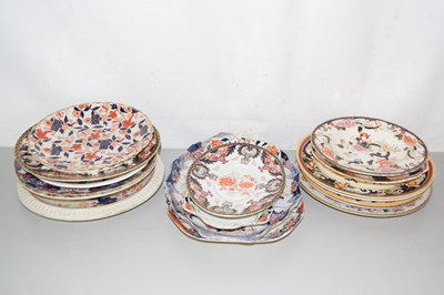Lot 204 - Collection of various dinner wares to include...