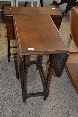 Lot 272 - Small oak drop leaf table on barley twist legs