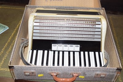 Lot 333 - A Weltmeister accordion