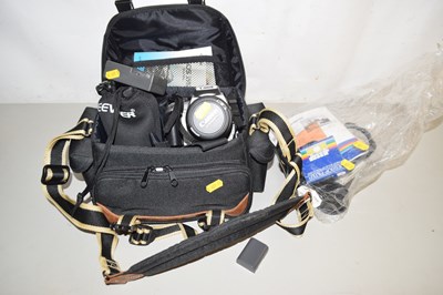Lot 564 - A Canon EOS350D together with two lenses,...