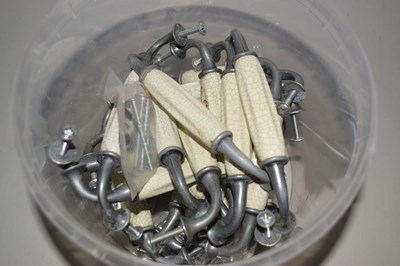 Lot 631 - Box of door handles