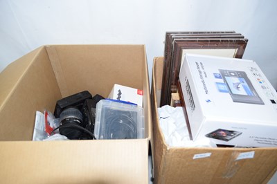 Lot 674 - A Canon EOS20D together with a Canon 18-55...