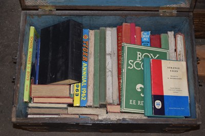 Lot 692 - A trunk and assorted books