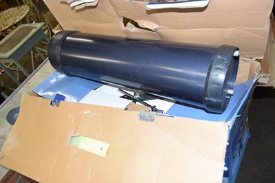 Lot 755 - A power telescope 76700, boxed