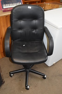 Lot 788 - An office chair