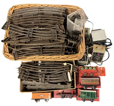 Lot 31 - An extensive quantity of 0 gauge railway track...