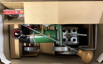 Lot 33 - A boxed Mamod TE1 steam tractor
