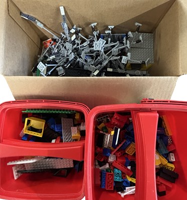 Lot 235 - A collection of various vintage Lego pieces,...