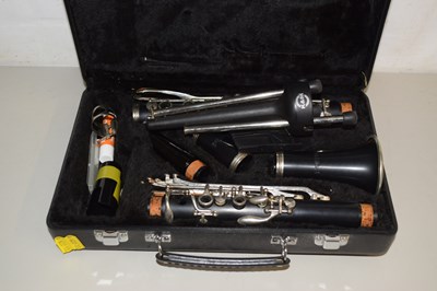 Lot 16 - A cased Earlham clarinet