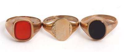 Lot 187 - Three 9ct rings: to include a 9ct carnelian...
