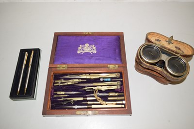 Lot 76 - A cased technical drawing set, cased pens and...