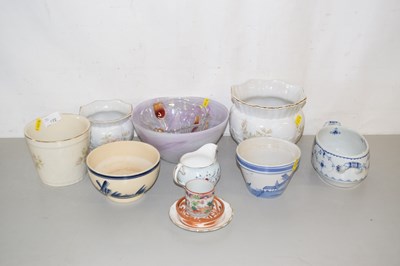 Lot 172 - Mixed Lot: Various jardinieres and other items