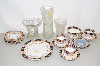 Lot 175 - Mixed Lot: Edwardian tea wares, glass vases etc