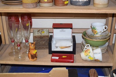 Lot 551 - Collection of various household ceramics, a...