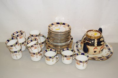 Lot 221 - A quantity of standard gilt rimmed tea wares