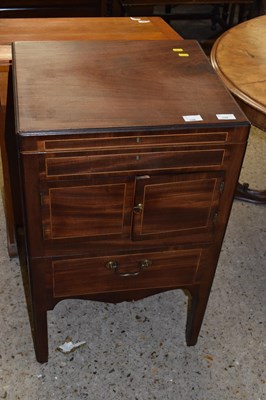 Lot 286 - A Georgian mahogany combination wash stand and...