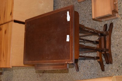 Lot 326 - Nest of three modern tables