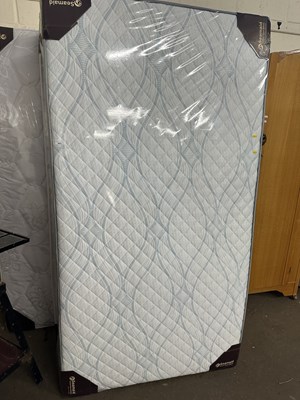 Lot 683 - As new Seamaid American posture mattress (single)