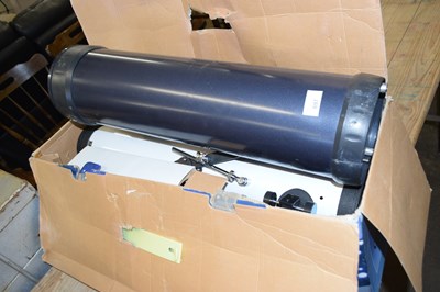 Lot 697 - Boxed astronomical telescope