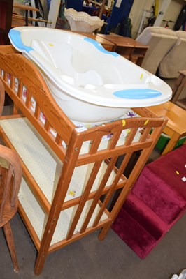 Lot 717 - Baby changing table