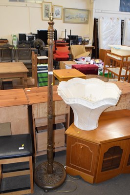 Lot 743 - A standard lamp