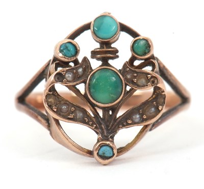 Lot 35 - An Art Nouveau turquoise and seed pearl ring,...