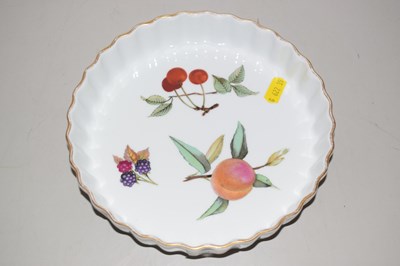 Lot 59 - A Royal Worcester Evesham flan dish